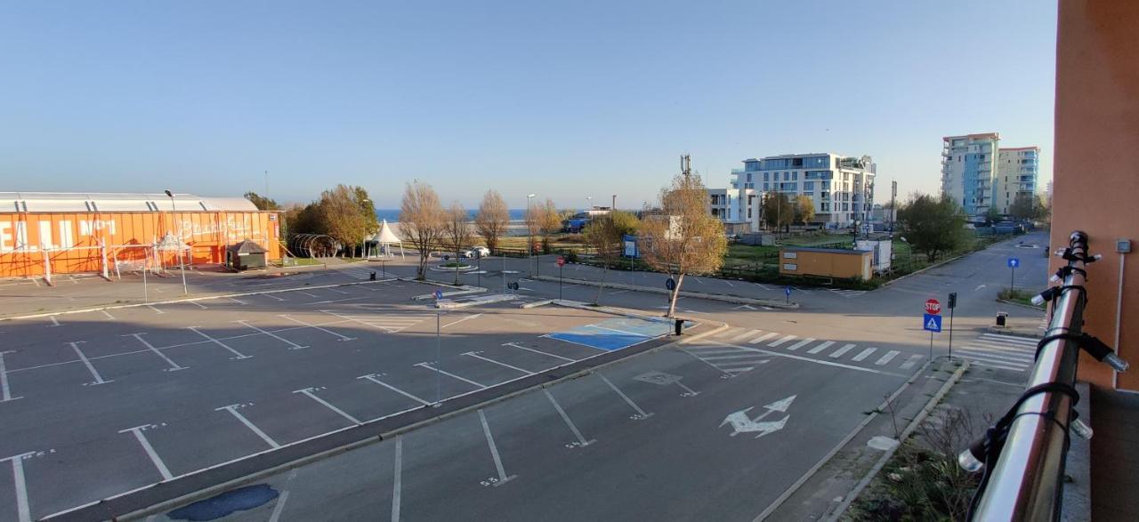 Nor Apartments Summerland Mamaia Exterior foto